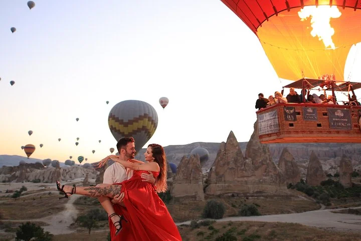 Cappadocia Magic Epic Balloon Photo Moment