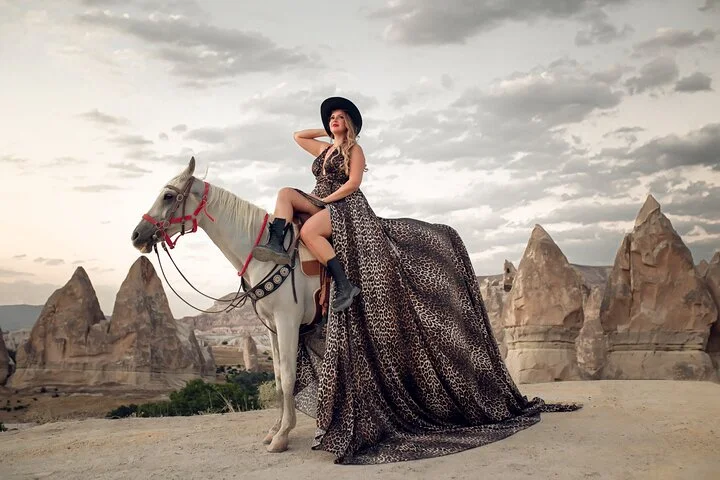 Cappadocia Magic Epic Balloon Photo Moment