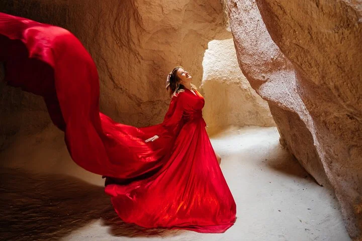 Cappadocia Photoshoot with Flying Dress & Instagram Reels