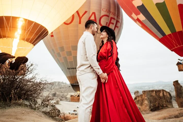 Cappadocia Photoshoot with Flying Dress & Instagram Reels