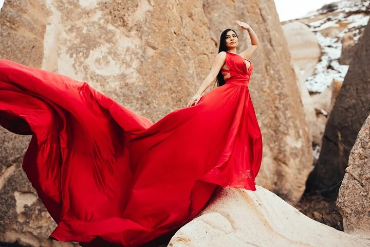Cappadocia Photoshoot with Flying Dress & Instagram Reels