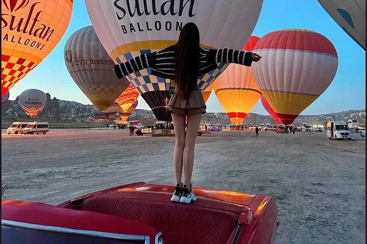 Cappadocia Professional Photo Session with Retro Car or Horses