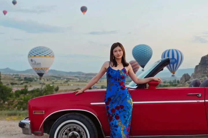 Cappadocia Professional Photo Session with Retro Car or Horses