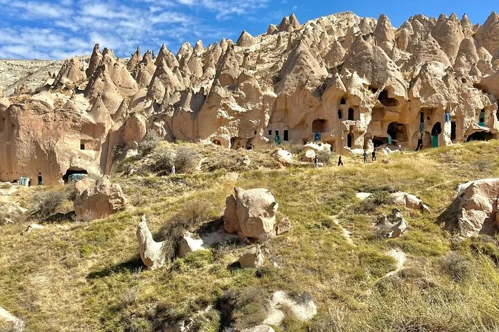 Cappadocia Red (North) Tour with Lunch and Enterence Fees
