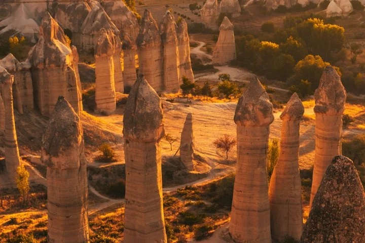 Cappadocia Red Tour Adventure: Fairy Chimneys & Stunning Valleys