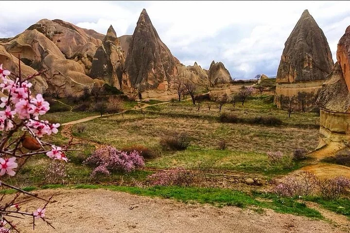Cappadocia Red Tour from/to Istanbul by ✈ [full-day]