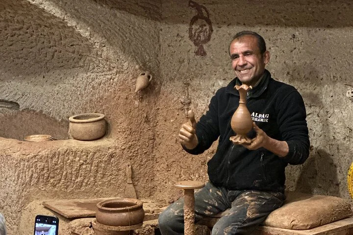 Cappadocia Red Tour Lunch + Guide + Museum Tickets /Small Group