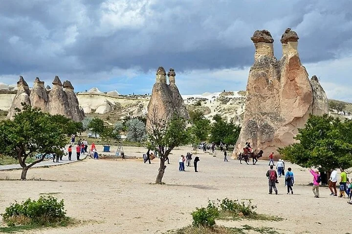 Cappadocia Red Tour with Guide in Spanish