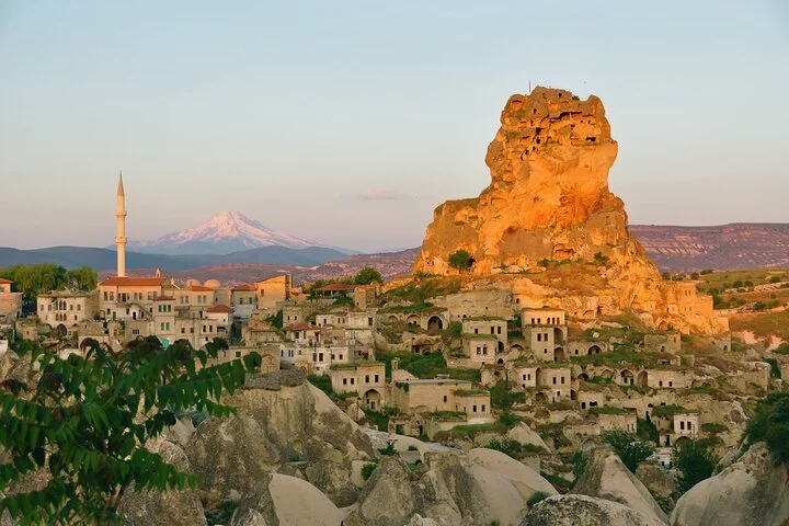 Cappadocia Red Tour (with zelve Open Air Museum and Paşabağ)