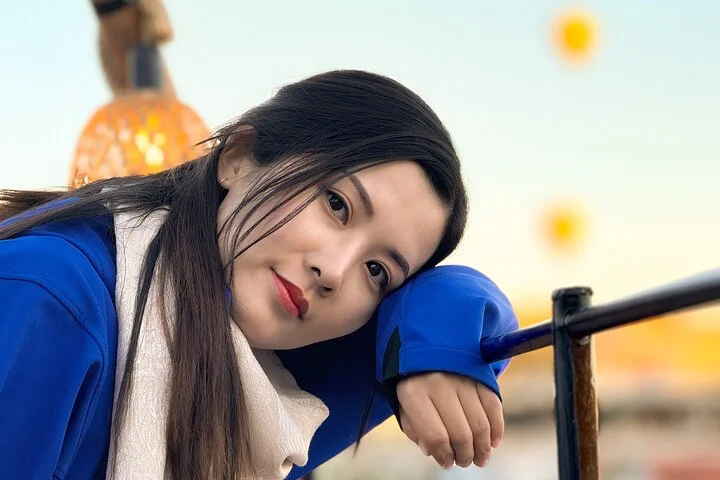 Cappadocia Rooftop Photoshoot with Balloons & Fairy Chimneys