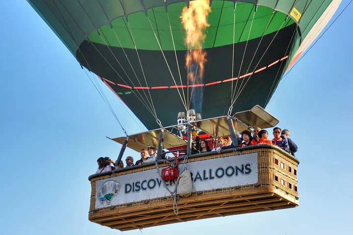Cappadocia Sunrise Hot Air Balloon Flight / Discovery Balloons
