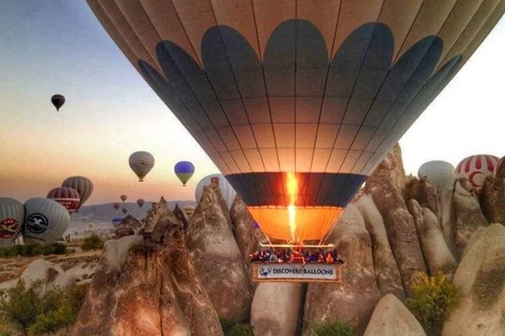 Cappadocia Sunrise Hot Air Balloon Flight / Discovery Balloons
