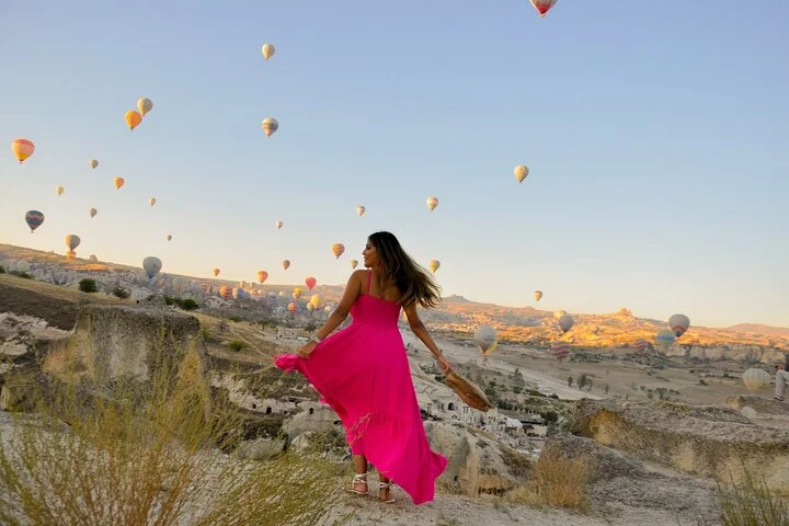 Cappadocia Sunrise Hot Air Balloon Watching Tour With Audio Guide