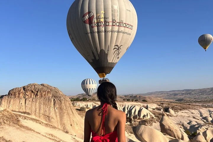 Cappadocia Sunrise Hot Air Balloon Watching Tour With Audio Guide
