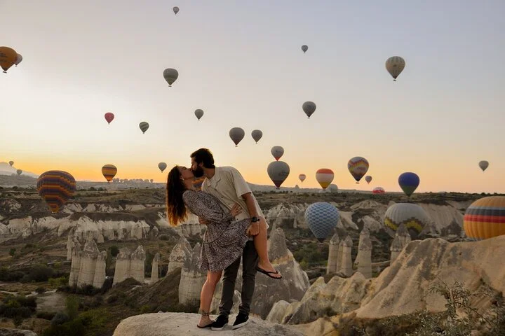 Cappadocia Sunrise Hot Air Balloon Watching Tour With Audio Guide