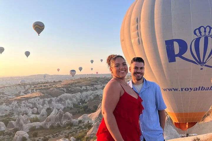 Cappadocia Sunrise Hot Air Balloon Watching Tour With Audio Guide