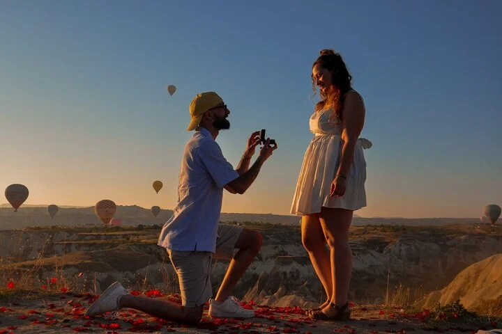Cappadocia Sunrise Hot Air Balloon Watching Tour With Audio Guide