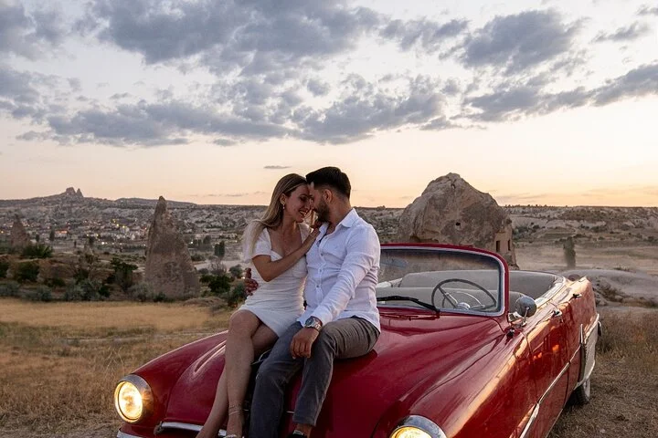 Classic Car Tour in Cappadocia Sunrise/Sunset