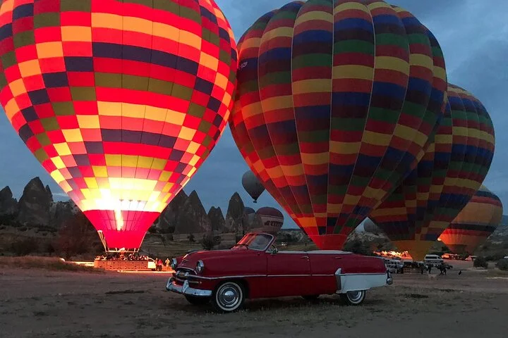 Classic Car Tour in Cappadocia Sunrise/Sunset