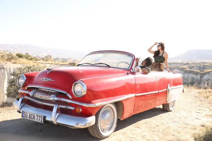 Classic Car Tour in Cappadocia Sunrise/Sunset