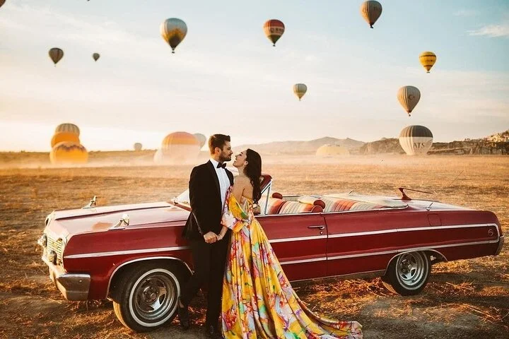 Classic Car Tour in Cappadocia with Local Wine