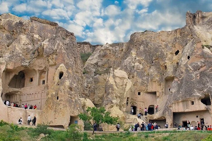 Deal Package : Cappadocia Red Tour + ATV Quad Bike Safari + Hot Air Balloon Tour