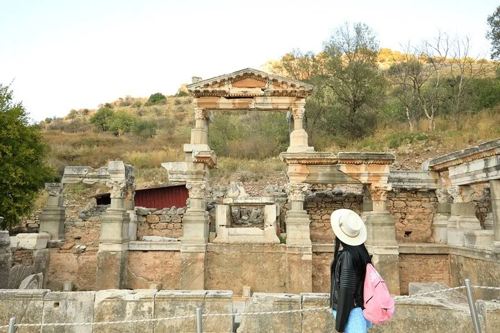 Diamonds of Turkey - 4 Days Travel to Pamukkale, Ephesus, Kusadasi, Cappadocia