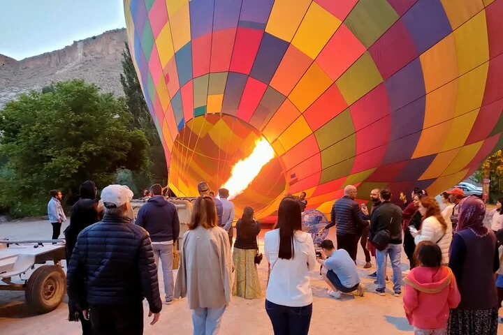Full-Day Cappadocia Private Red Tour with Balloon Ride