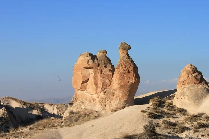 Hattusa Tour from Cappadocia (2 days) 赤い河のほとり