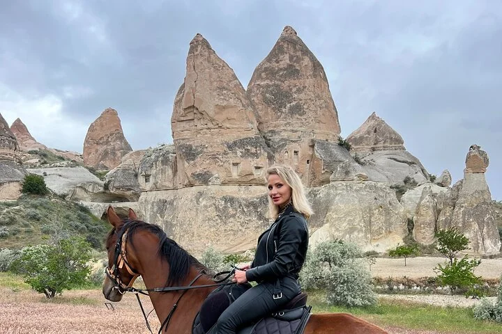 Horseback Tour İn Cappadocia