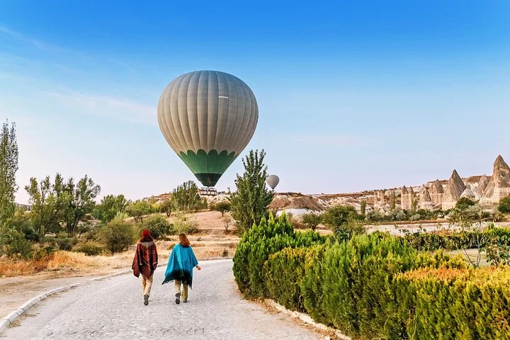 Hot Air Balloon Flight and Private Cappadocia Green Tour