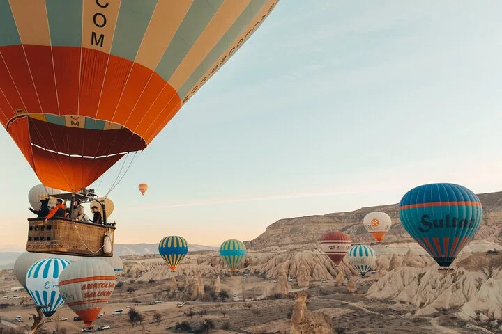 Hot Air Balloon Flight in Cappadocia with Experienced Pilots