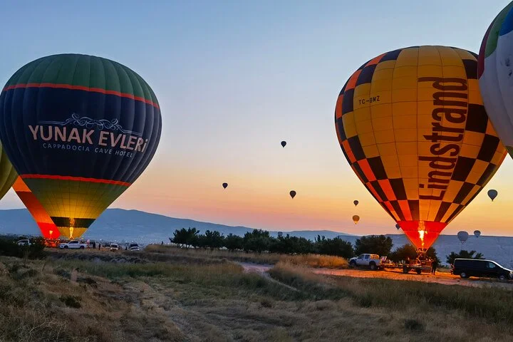 Hot Air Balloon Ride in Cappadocia / Goreme