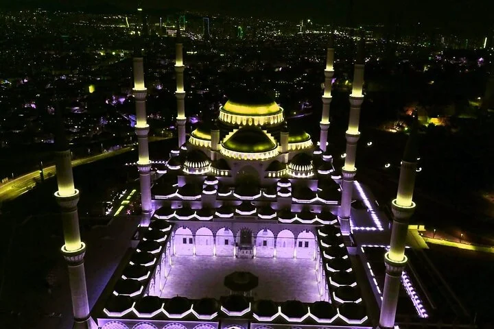 Istanbul Culture And Business Trip Day or Night We Are The Best