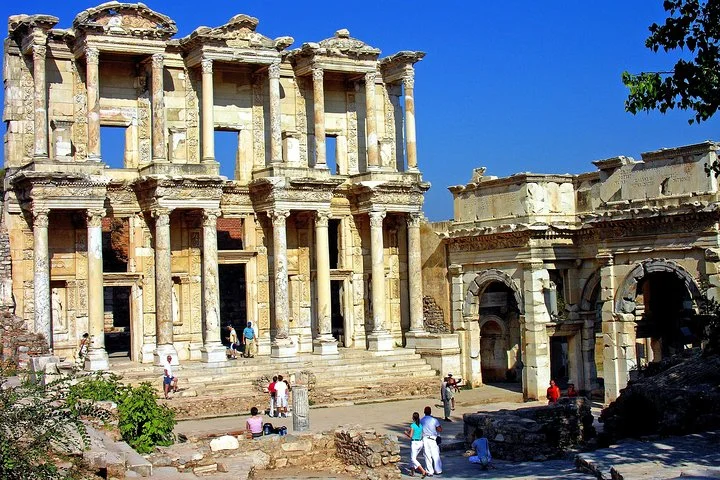 Izmir Port to Ephesus, Terrace Houses, Selcuk Museum, Temple of Artemis