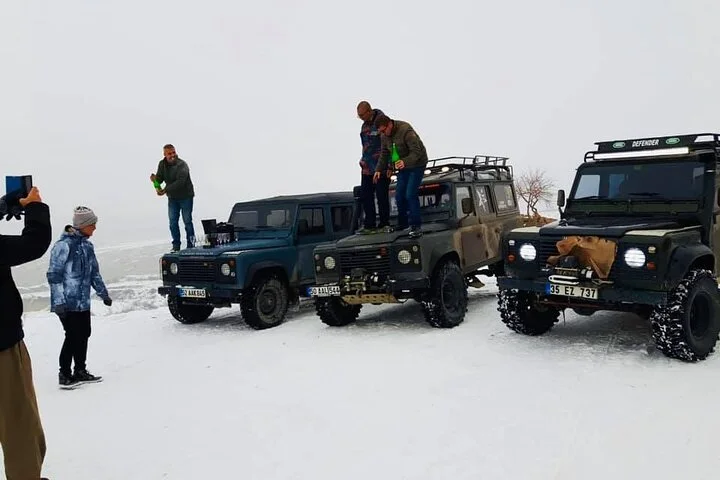 Jeep Safari 4x4 Experience in Cappadocia Private