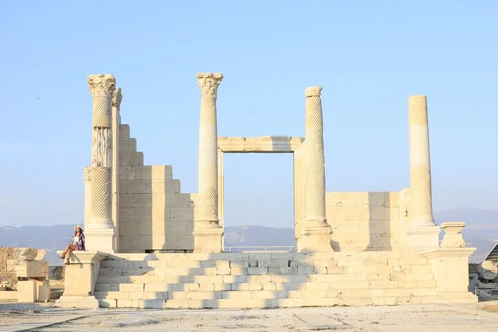 Jewels of Turkey - 4 Day Trip to Pamukkale Ephesus Cappadocia with Balloon Ride