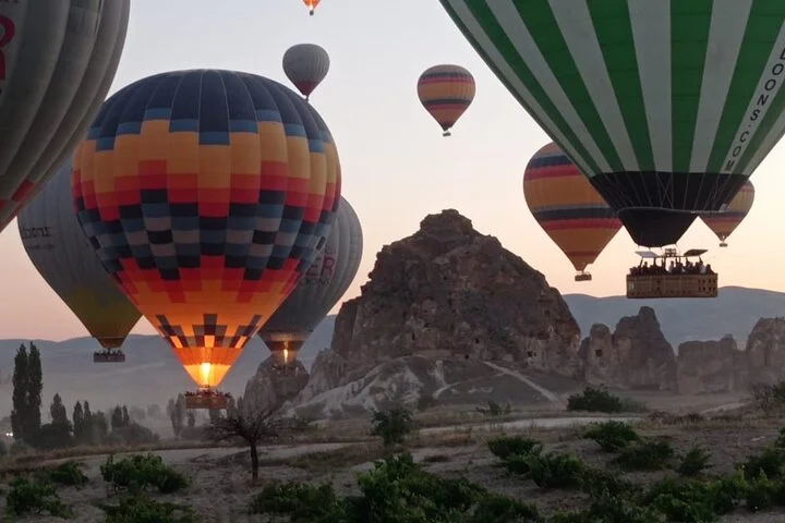Luxury Cappadocia Sunrise Balloon Experience