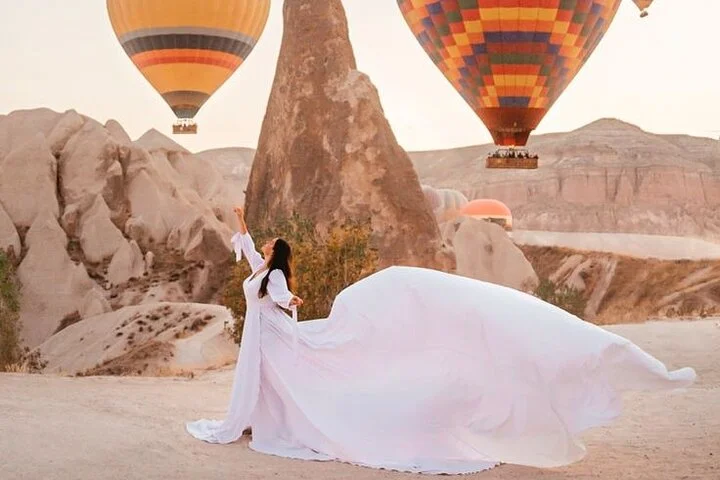 Marriage Proposal and Photoshoot with Balloon View in Cappadocia