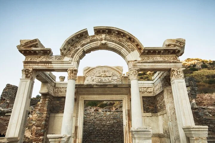 Myths of the Aegean : Travel to Pamukkale, Ephesus, Kusadasi