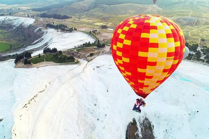 Pamukkale Hot Air Balloon Tours