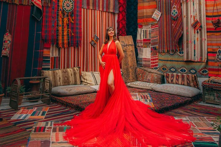 Photo Shooting with Breathtaking Views and Carpeted Corners