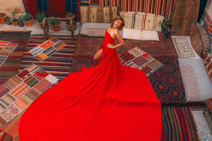 Photo Shooting with Breathtaking Views and Carpeted Corners