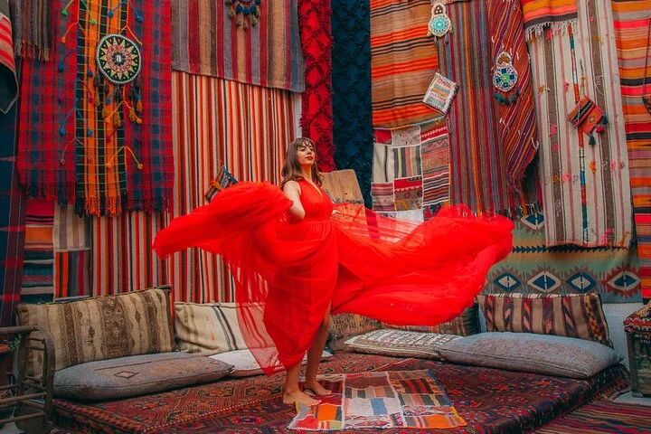 Photo Shooting with Breathtaking Views and Carpeted Corners