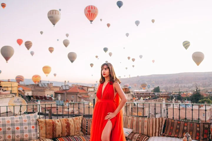 Photo Shooting with Breathtaking Views and Carpeted Corners