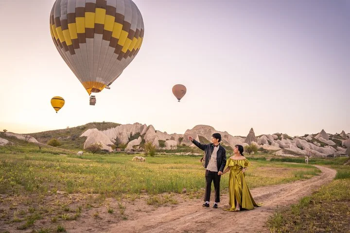 Photoshoot Experience in Cappadocia with Flying Dress