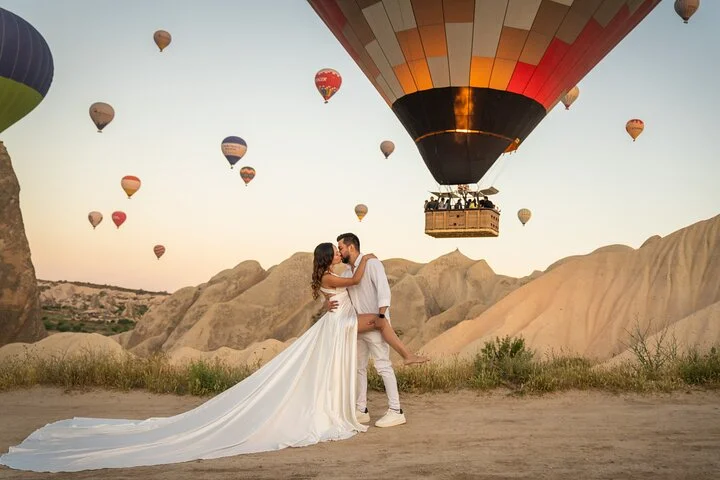 Photoshoot Experience in Cappadocia with Flying Dress