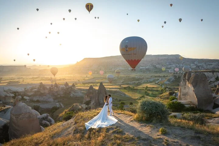 Photoshoot Experience in Cappadocia with Flying Dress
