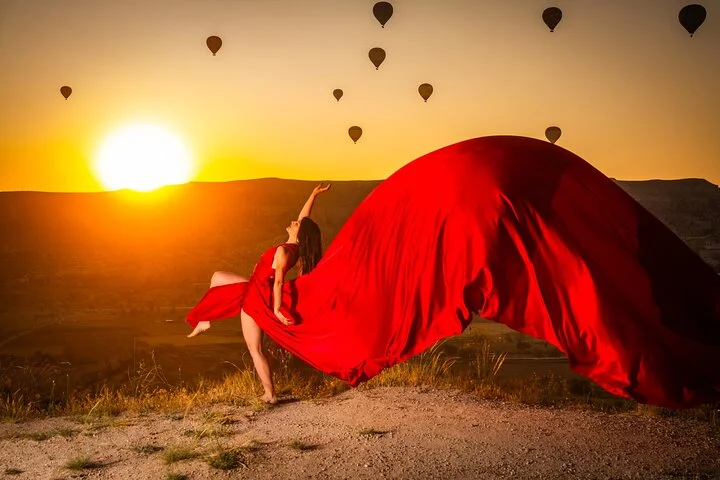 Photoshoot Experience in Cappadocia with Flying Dress