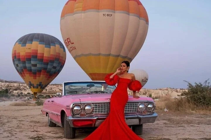 Private Classic Car Tour in Capadoccia with Pick Up